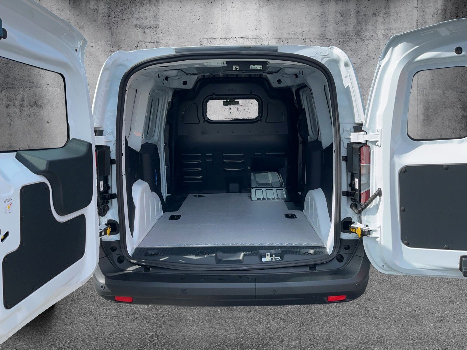 Fahrzeugabbildung Ford Transit Courier BEV Trend