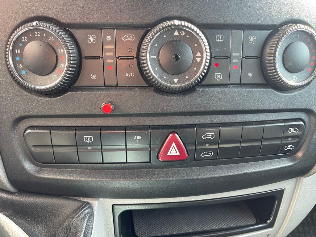 Car thumbnail