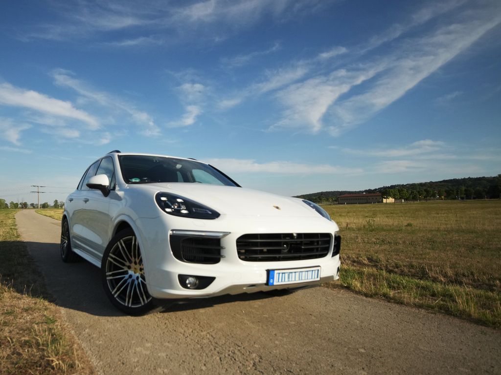 Image of Porsche Cayenne