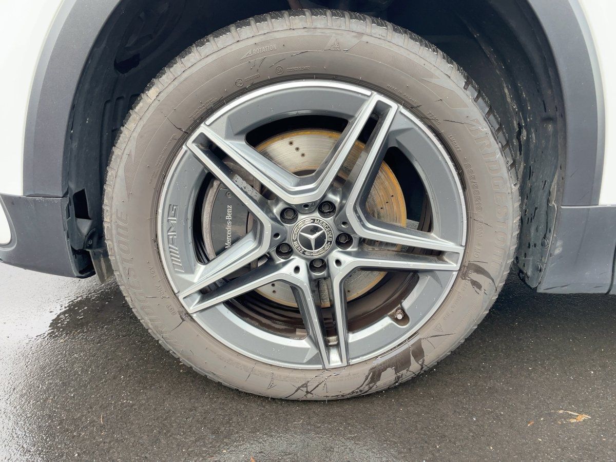 Fahrzeugabbildung Mercedes-Benz GLB 220 d 4M AMG/Night/Kamera/AHK/19''