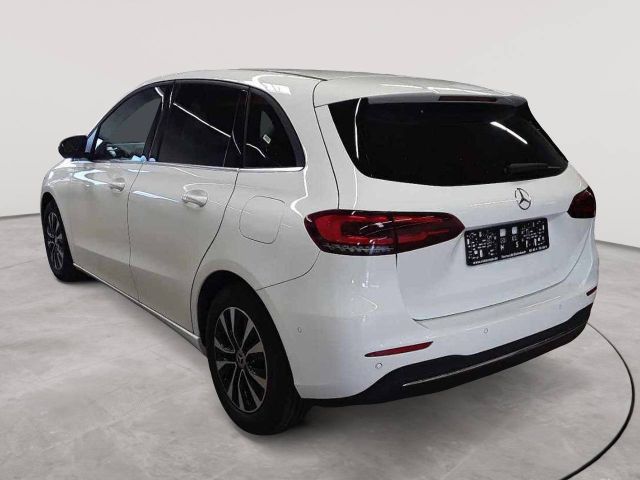 Mercedes-Benz B 180 d Style