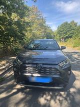 Toyota RAV4 Hybrid 4x2 Club - Toyota RAV 4 Gebrauchtwagen in Berlin