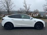 Tesla Model Y Long Range RWD Hinterradantrieb - Tesla Gebrauchtwagen von 2024