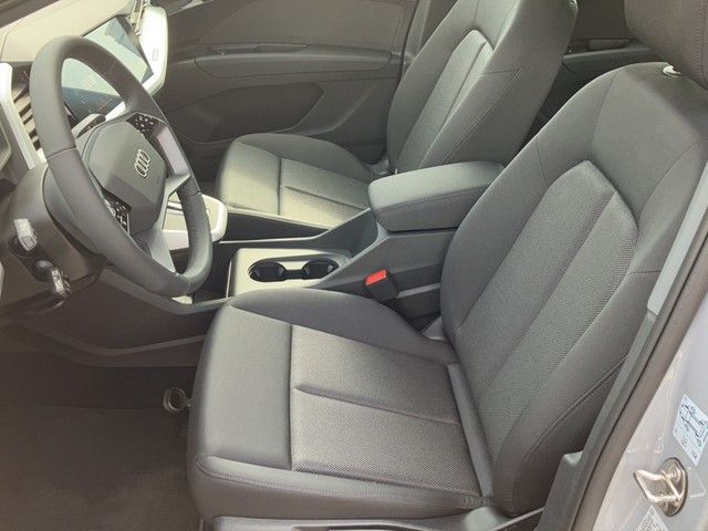 Fahrzeugabbildung Audi Q4 e-tron 35 e-tron LED ACC PDC WÄPU
