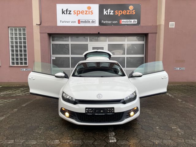 Volkswagen Scirocco 1.4 TSI 90 kW