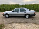 Mercedes-Benz Mercedes W124 250 Diesel - Mercedes-Benz 250: D W124