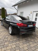 BMW 530i xDrive M Sport VOLL Import - : Import