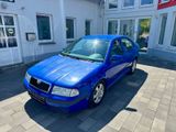 Skoda Octavia Lim. Tour KLIMA ALU 1.6 - Skoda Octavia aus 2008: Tour