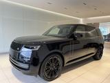 Land Rover Range Rover P530 LWB Autobio MM-11,4" AHK SH 23" - mit Benzin-Antrieb: Schwarz, Luftfederung