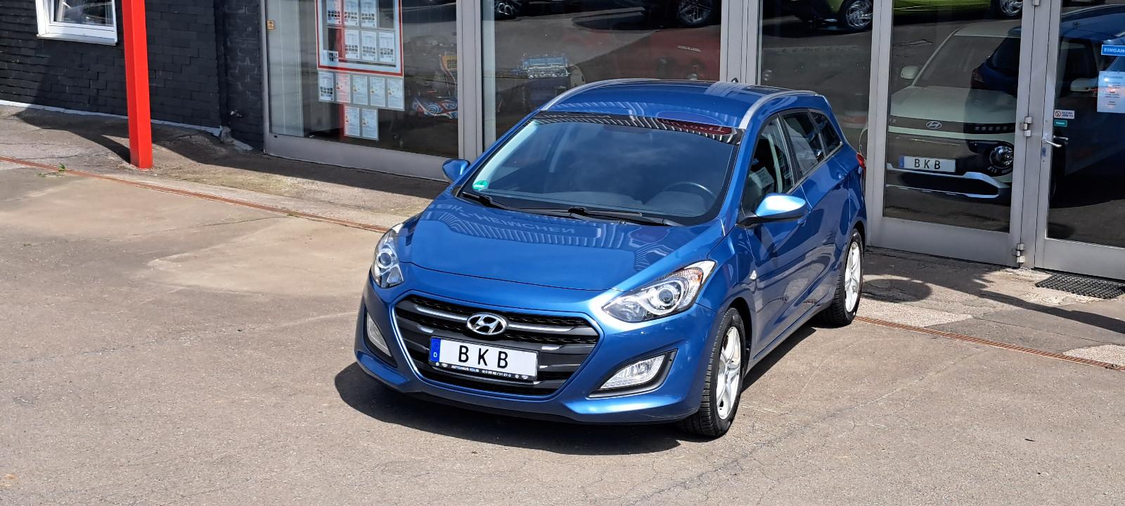 Hyundai i30 Combi Shzg Lkrhzg PDC HU/AU/Insp neu