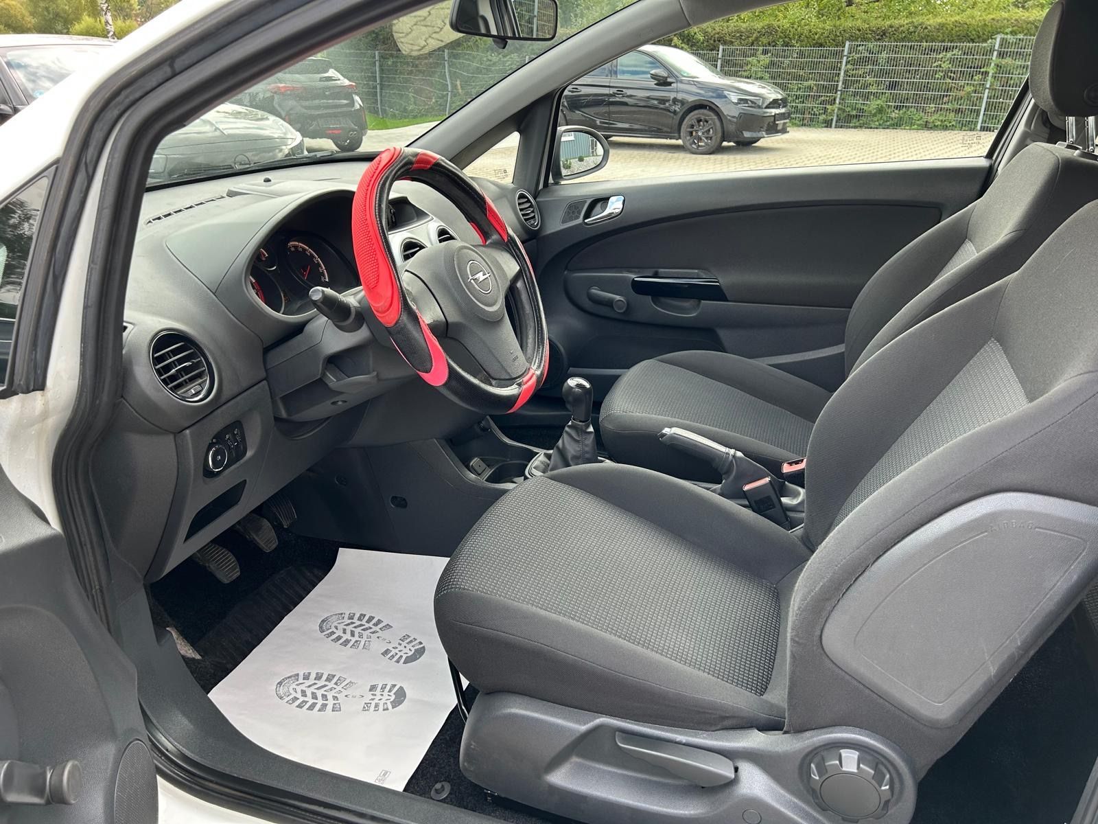 Fahrzeugabbildung Opel Corsa D Selection