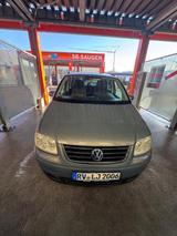 Volkswagen Touran 1.9 TDI 77kW DSG Basis Basis - Volkswagen Touran Basis mit Diesel-Antrieb