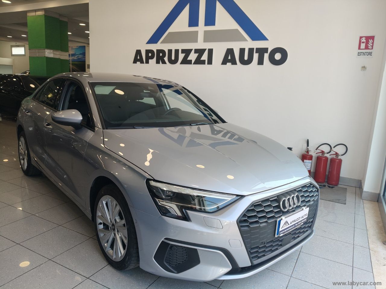 Audi AUDI A3 Sedan 30 TDI S tronic Business imagem 2