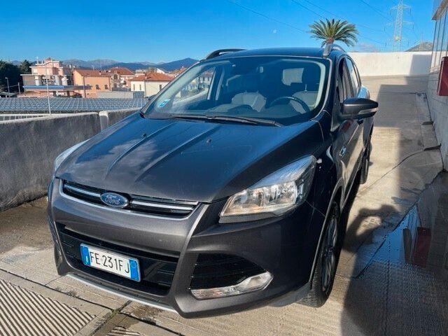 Ford Kuga 2.0 TDCI 150 CV 4WD S&S Titanium Busin