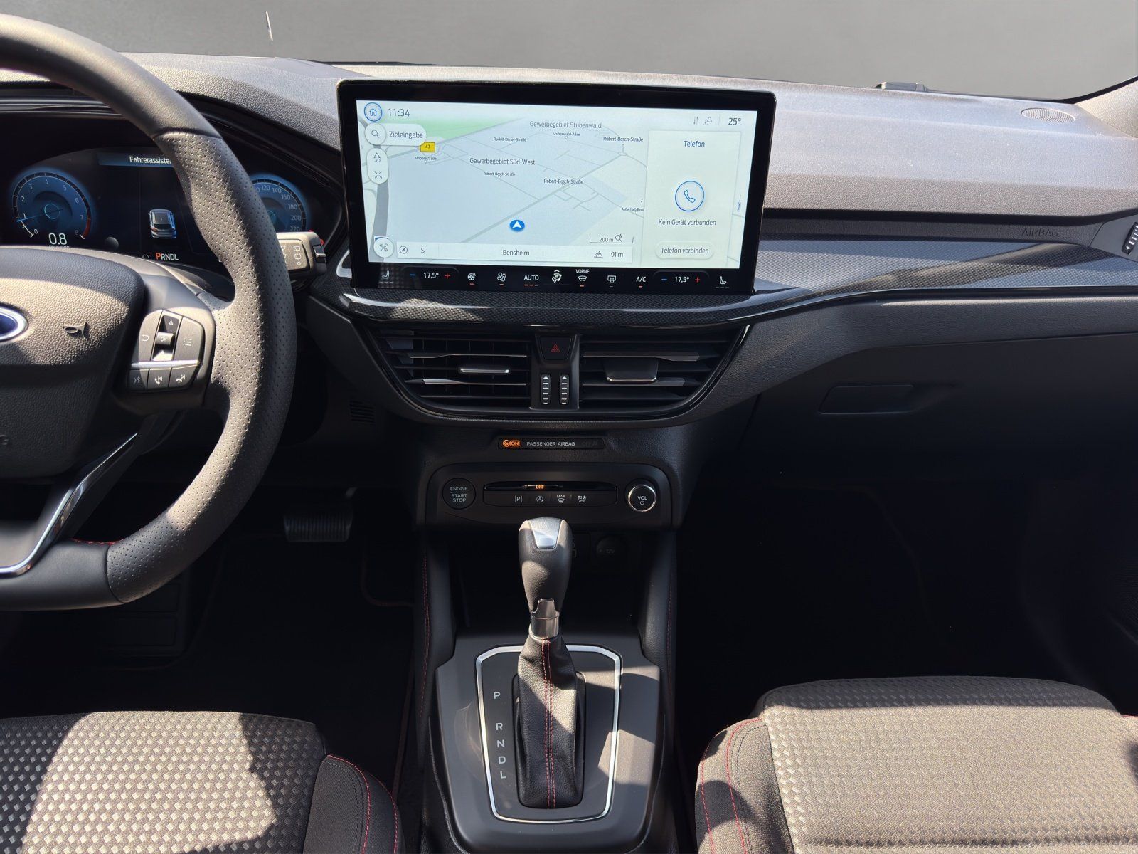 Fahrzeugabbildung Ford Focus 1.0 ST-Line X Aut./AHK/ACC/KAMERA/NAVI/SHZ