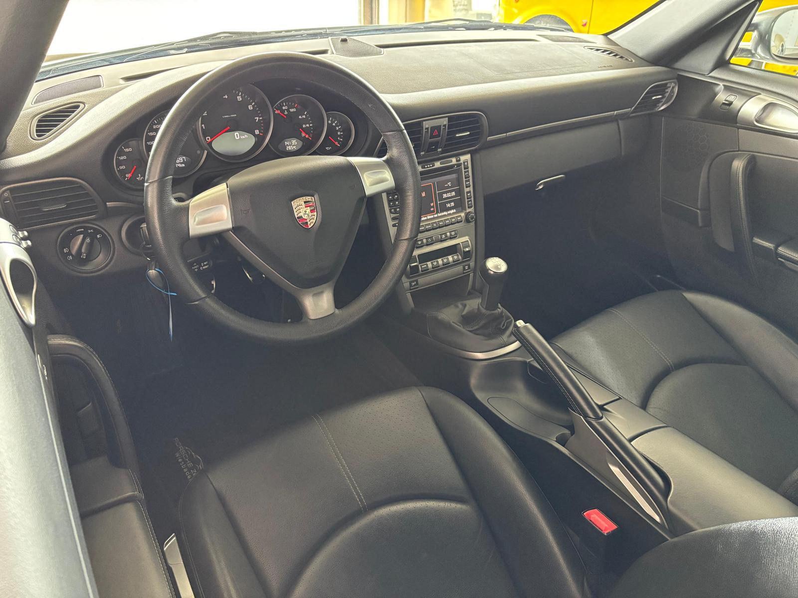 PORSCHE 997 CARRERA