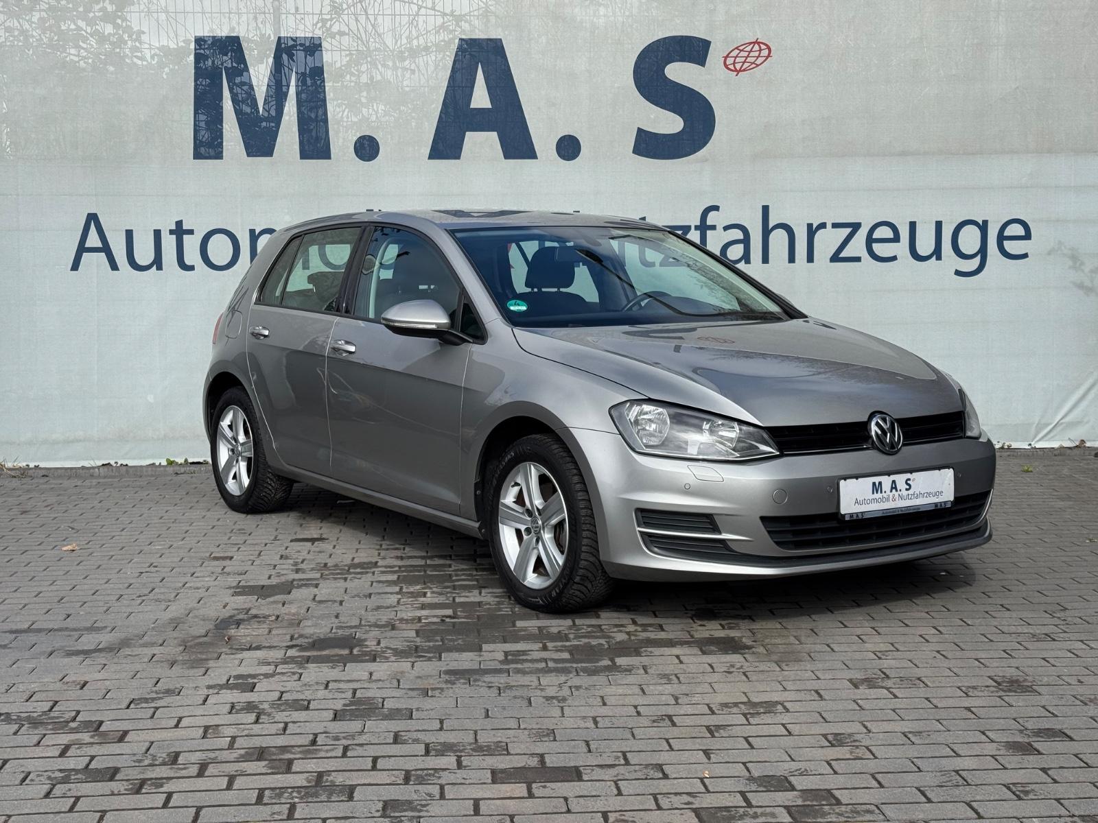 Volkswagen Golf VII 1.6TDI Comfortline BMT NEU Zahnreme AHK