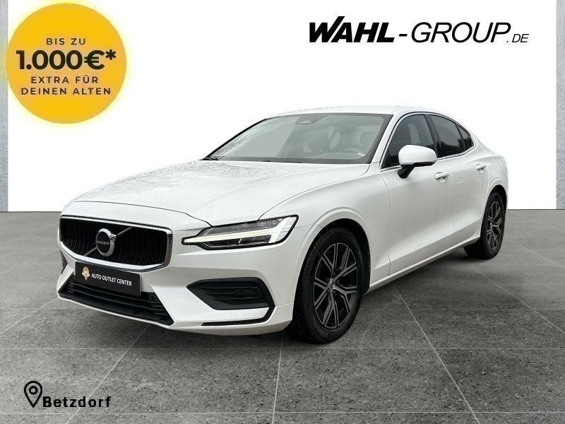 Volvo S60 — hlavná fotografia