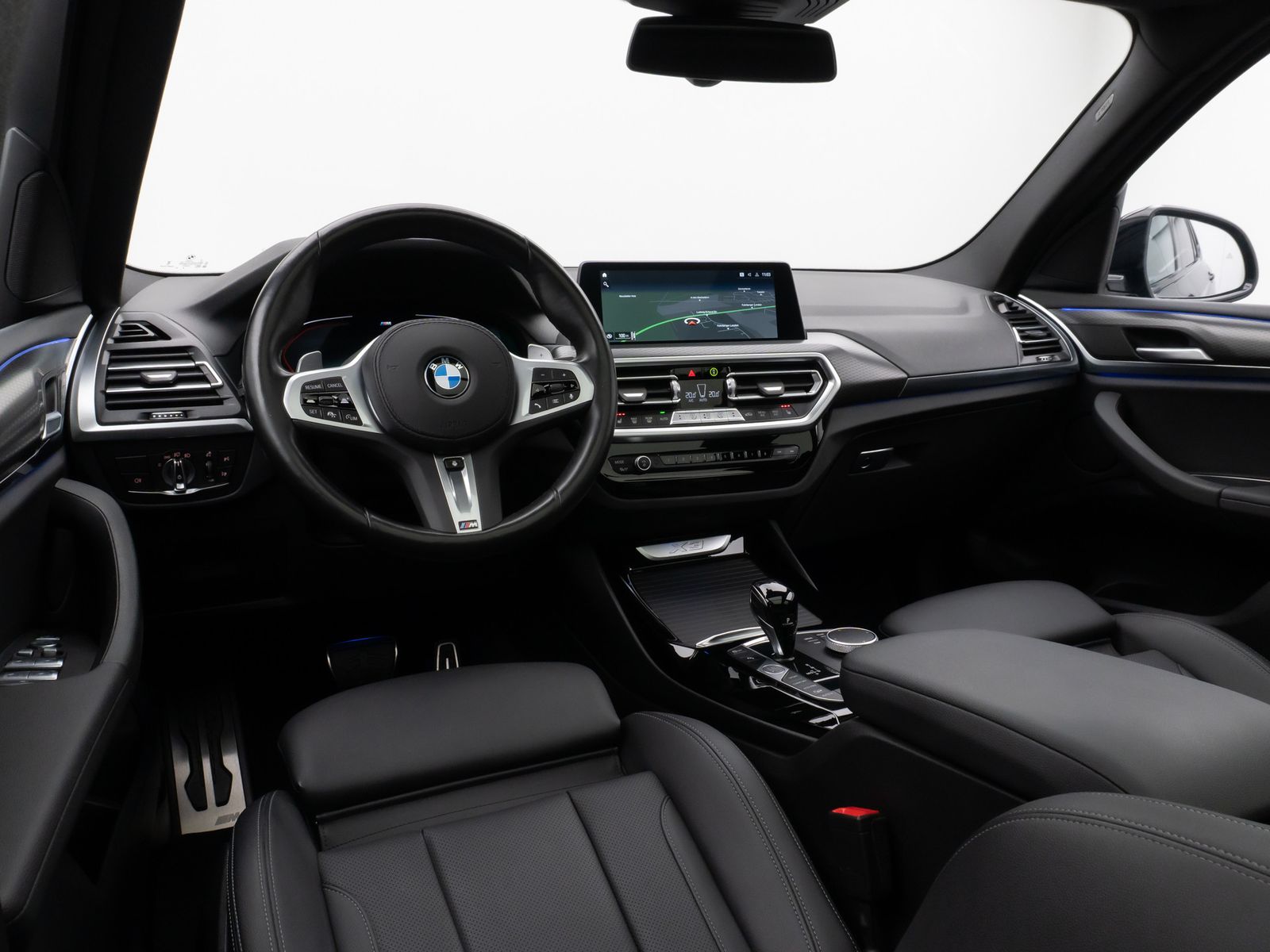 Fahrzeugabbildung BMW X3 xD20d M Sport Panorama Kamera Laser HUD HiFi