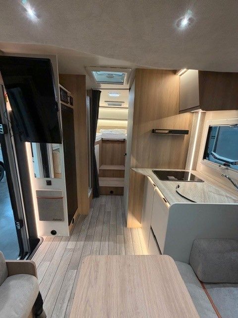 Fahrzeugabbildung Forster T 745 EF Vibe Edition *165PS*Autom.*TV*WLAN*Mark