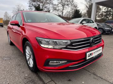 Volkswagen Passat Variant - 8