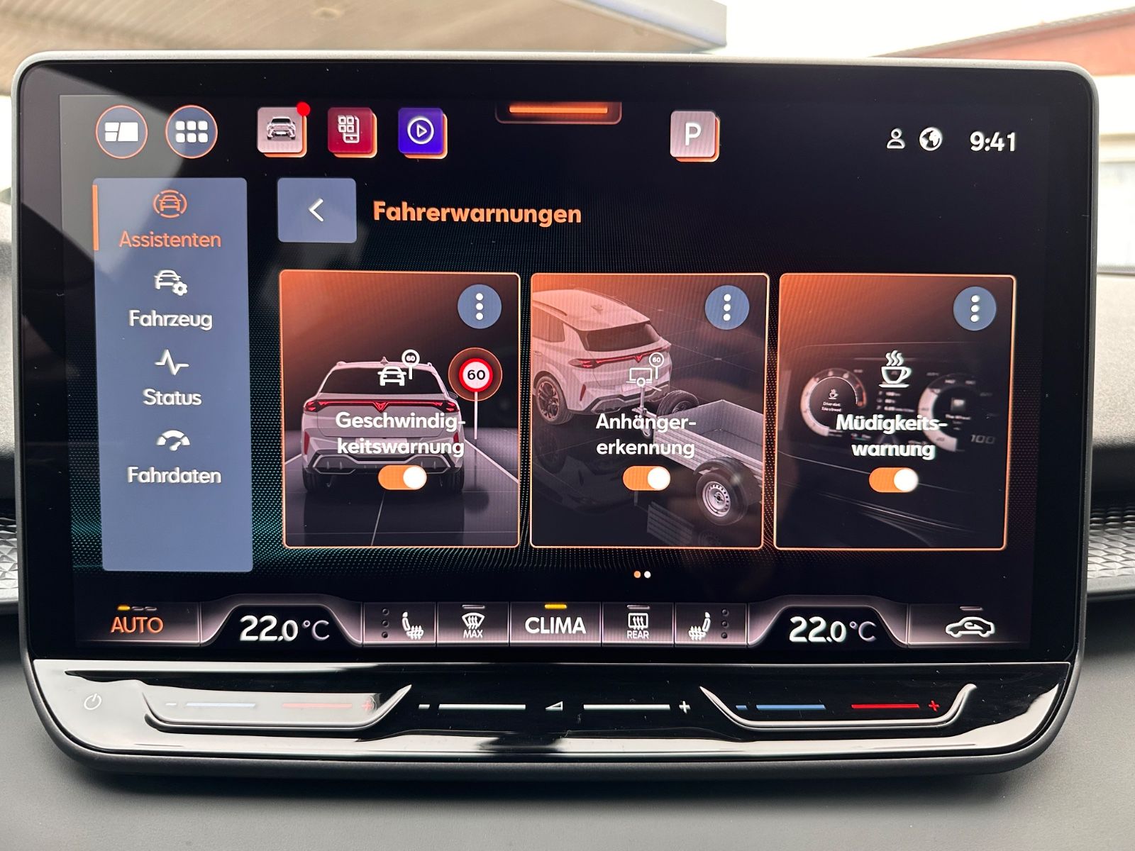 Fahrzeugabbildung CUPRA Terramar 1.5 eTSI DSG AHK/ACC/LED/RFK/APP