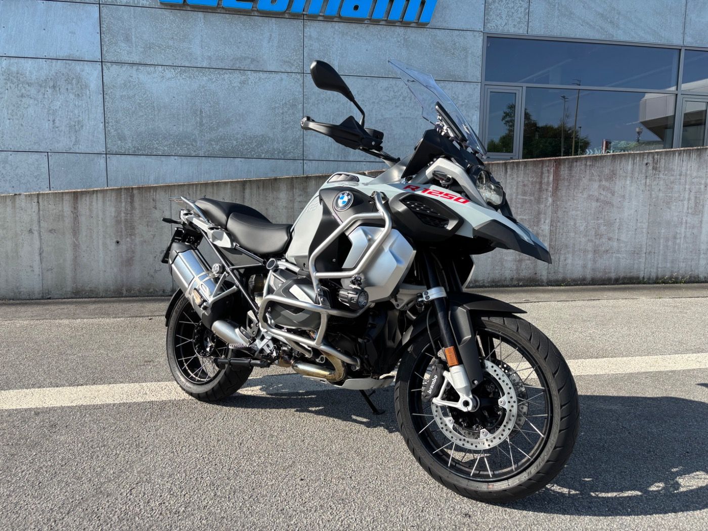 Fahrzeugabbildung BMW R 1250 GS Adventure