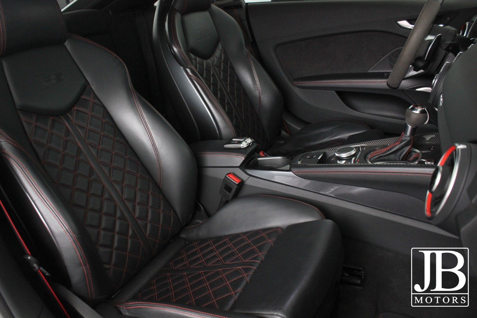 Fahrzeugabbildung Audi TT RS Coupe quattro APR B&O Kamera