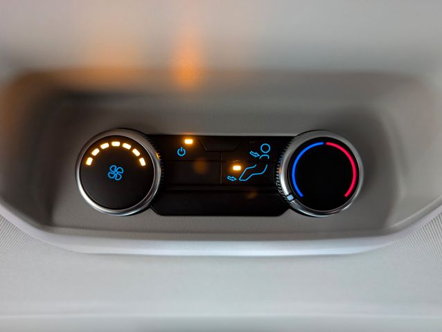 Ford Tourneo Custom L1 Titanium 5Jahre Garantie!*