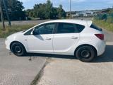 Opel Astra J mit Flexfix-Fahrradträger - Opel Astra: Fahrradträger