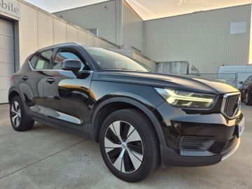 Volvo XC40 - 1