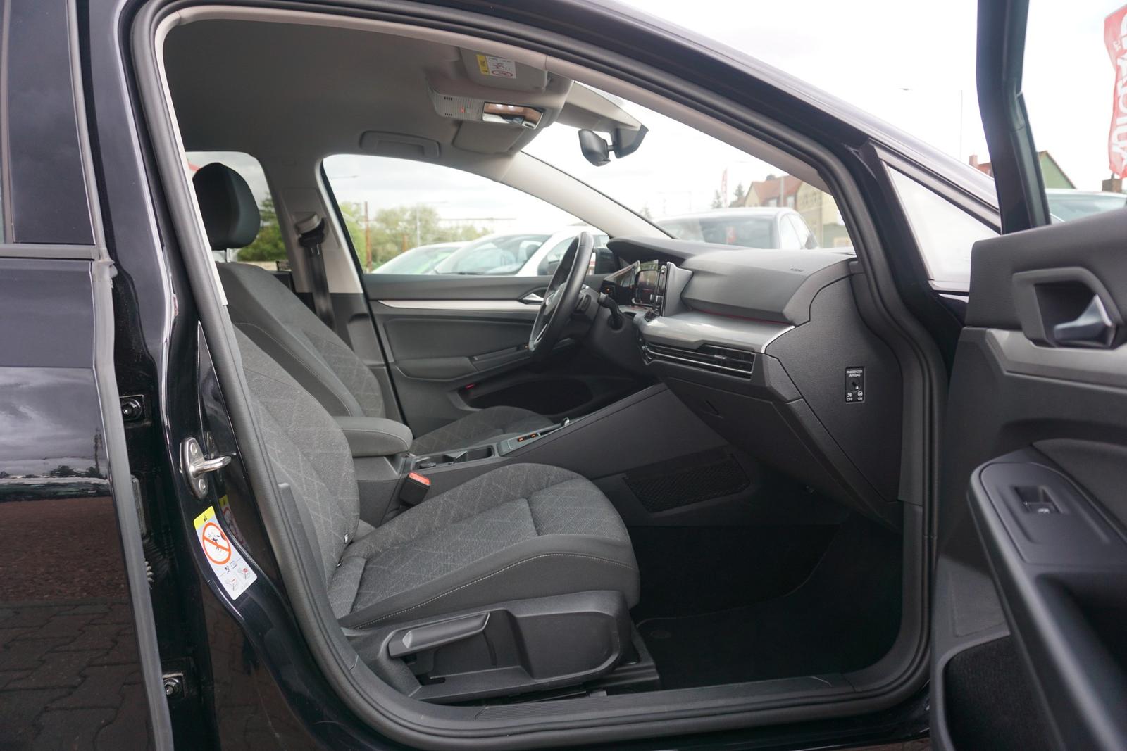 Volkswagen Golf VIII Life eTSI DSG LED Virtual Cockpit, миниатюра 30