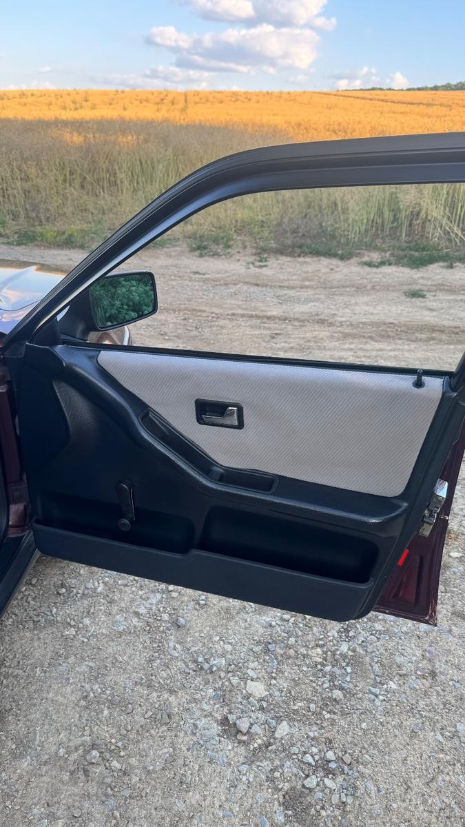 Audi 80