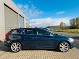 Volvo V60 T6 AWD Geartronic Summum 3.0 V6 - Volvo V60 Summum mit Benzin-Antrieb