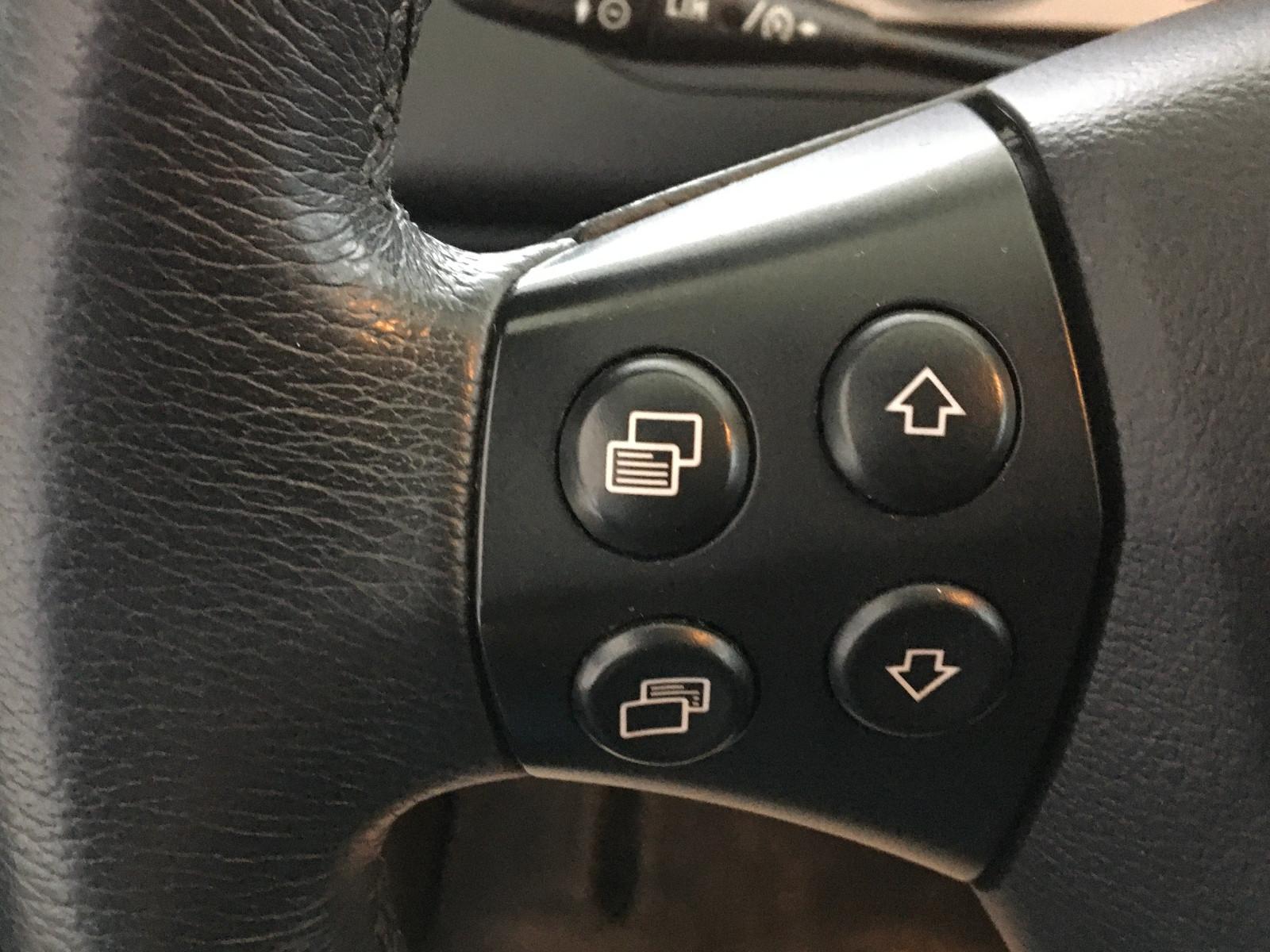 Mercedes-Benz A 180 Avantgarde Autom/Klima/Temp/2x PDC/Sitzh