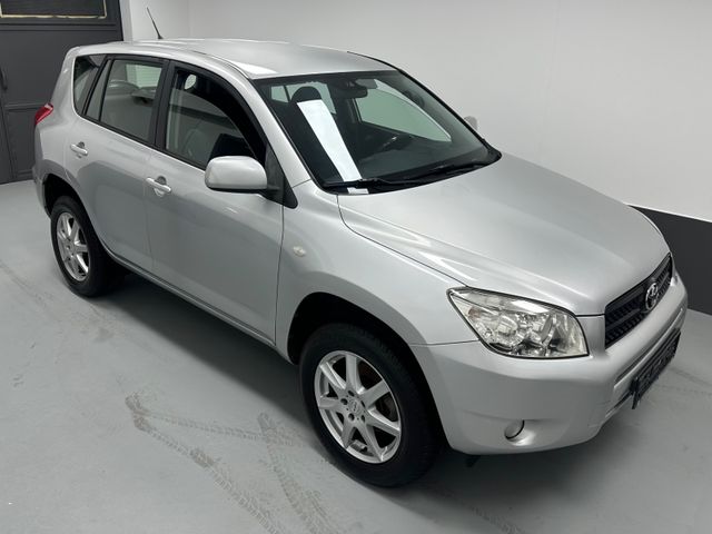 Toyota RAV 4 2.0 Sol 4X4 1-Hand Navi Tempomat