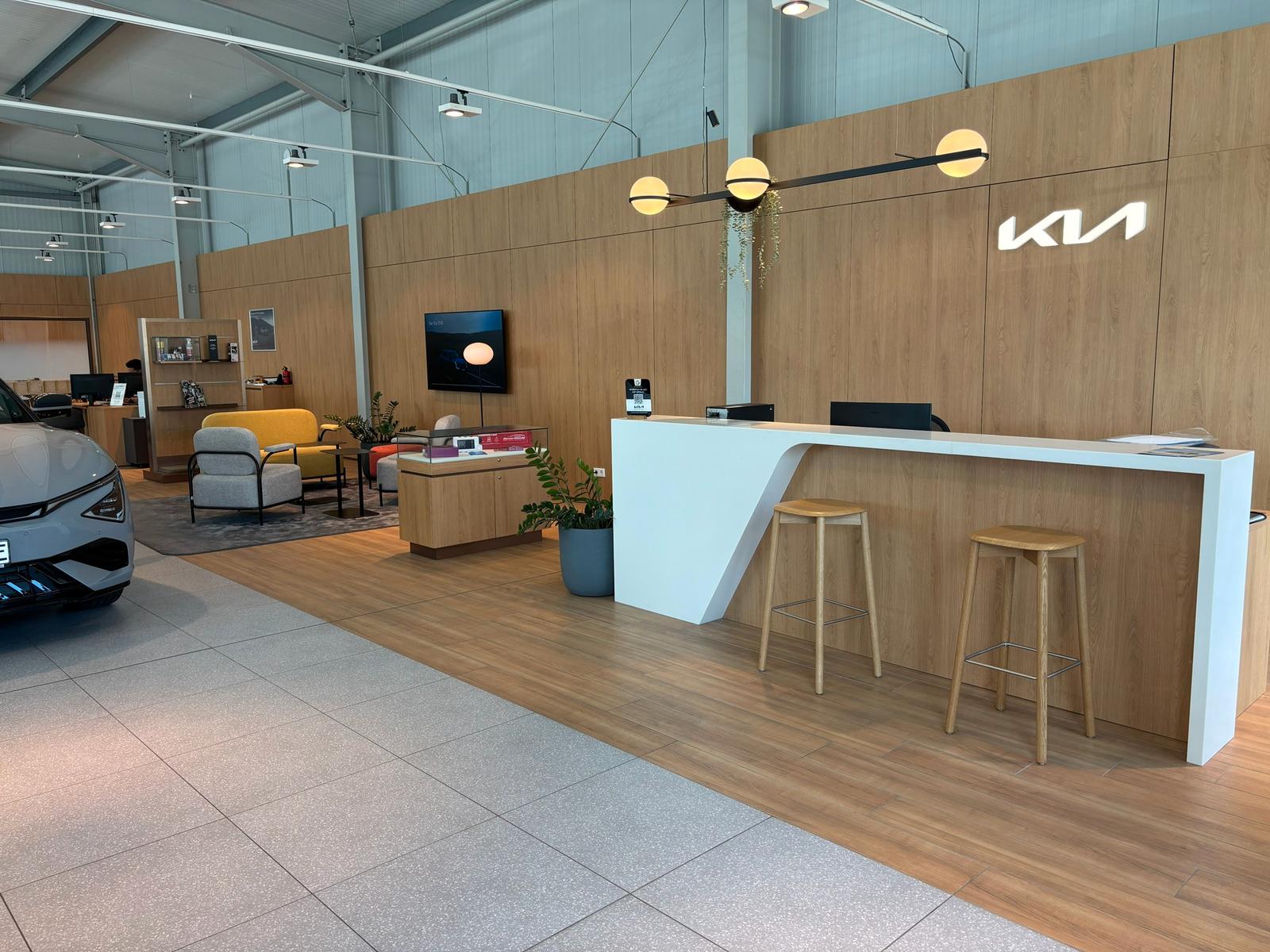 showroom-image-main