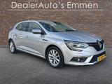 Renault Mégane 1.5 dCi ECC LMV NAVI CRUISE - Renault Megane mit Diesel-Antrieb: Limousine