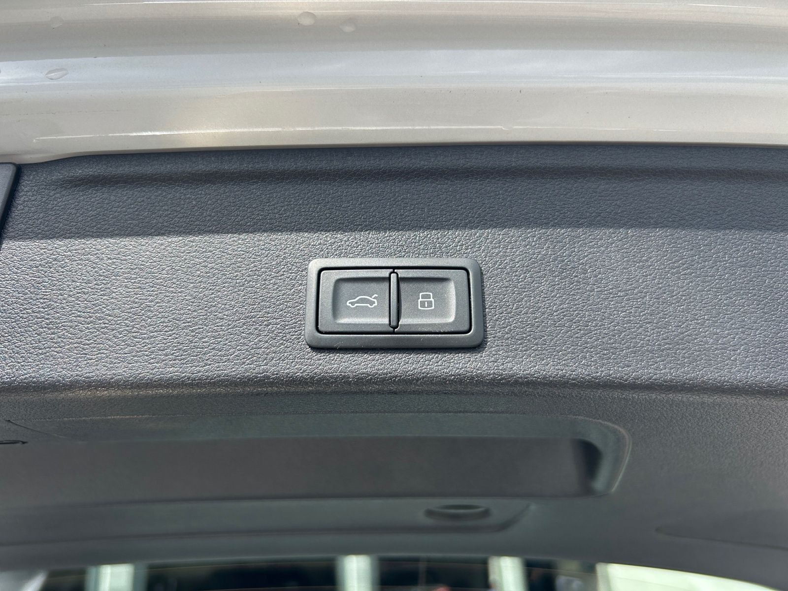 Audi A4 - Bild 17