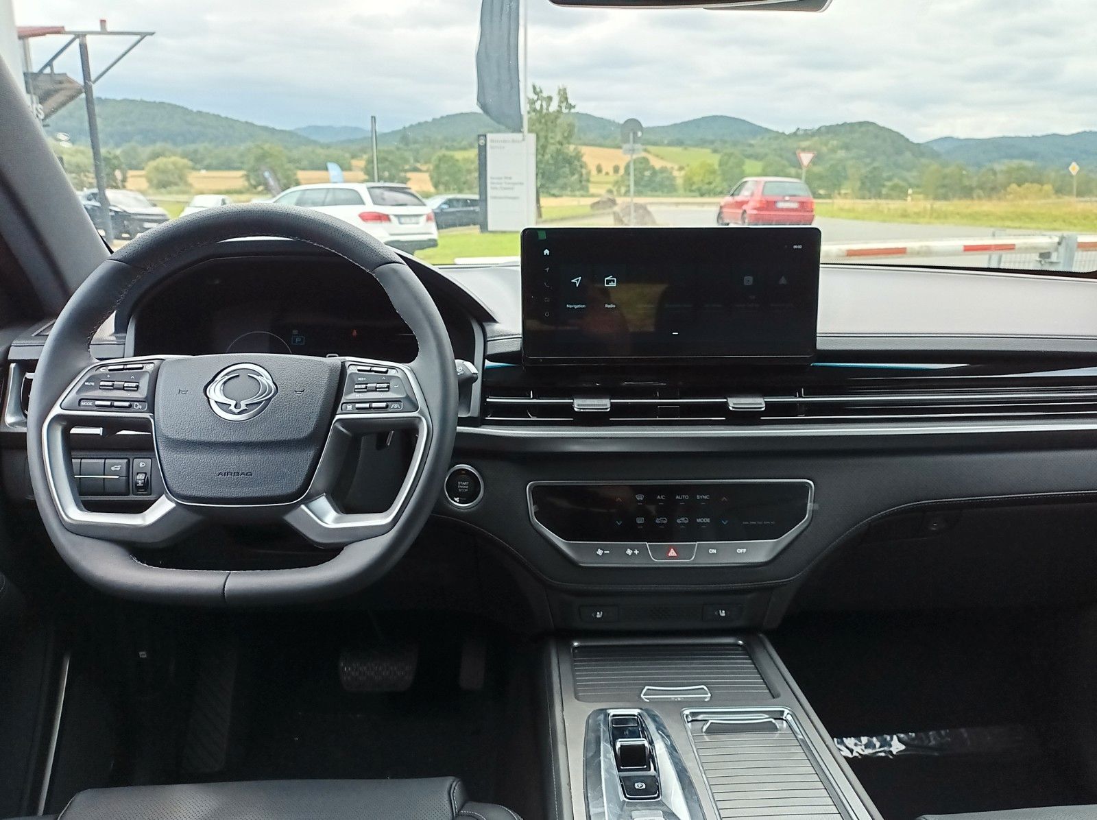 Fahrzeugabbildung KGM REXTON+BLACKLINE+20ZOLL+PANO+360°+KAMERA+LEDER+