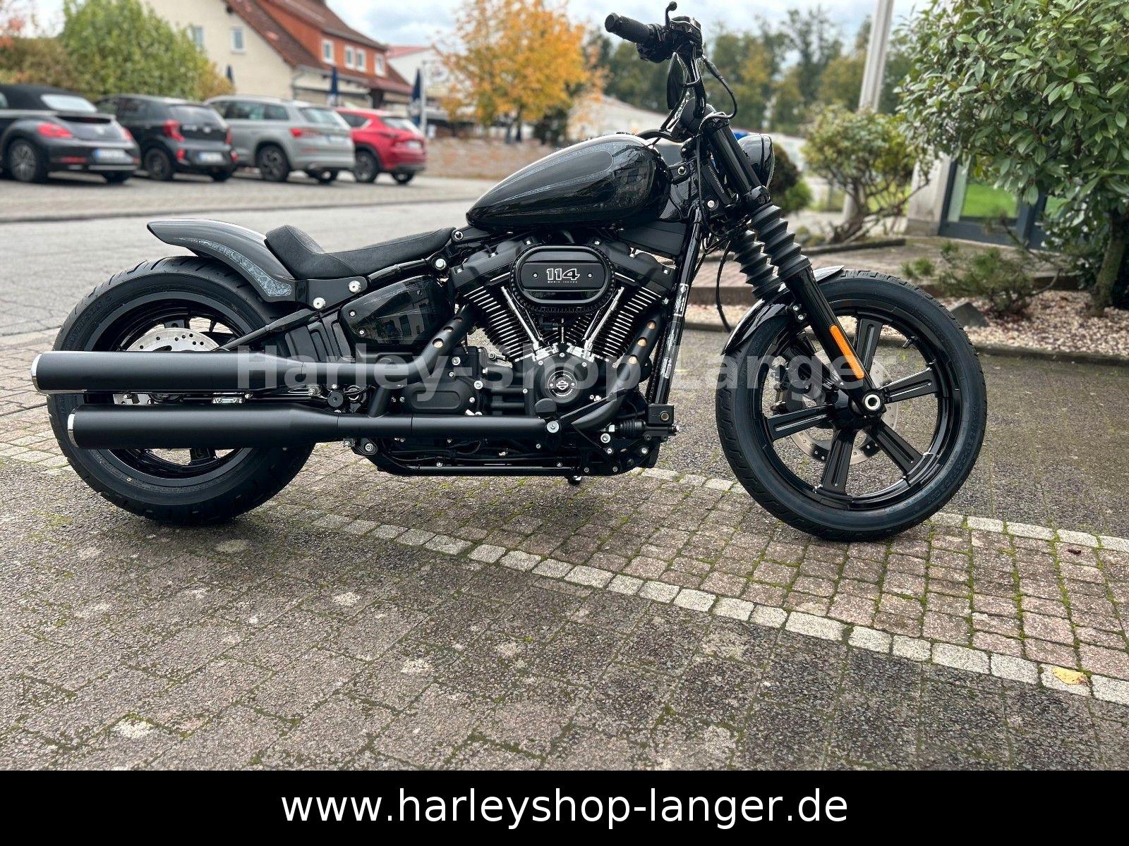 Harley-Davidson FXBBS STREET BOB 114 "Hollywood Ghost Flames"