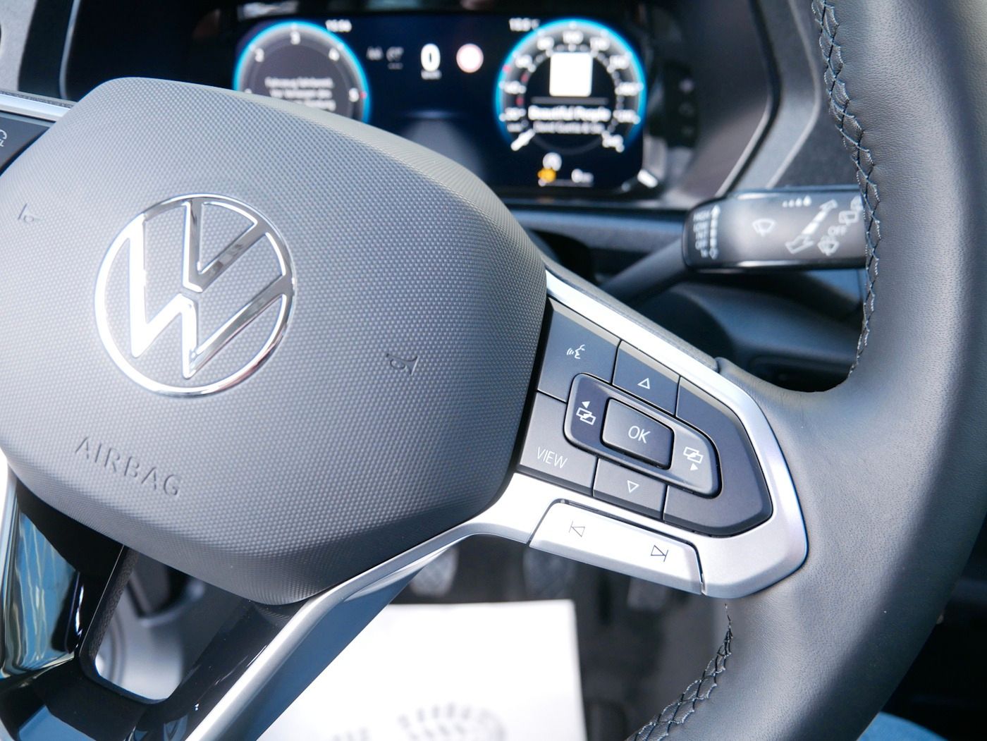 Fahrzeugabbildung Volkswagen Caddy 2.0 TDI Maxi 7-Sitzer Kamera SHZ Klimaauto