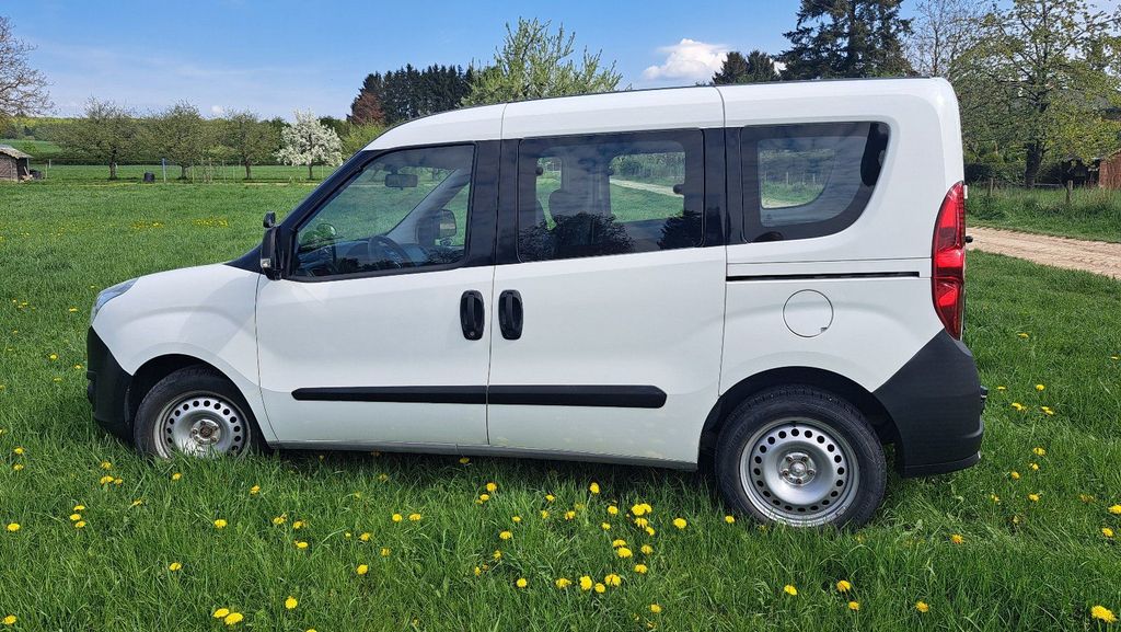 Image of Opel Combo