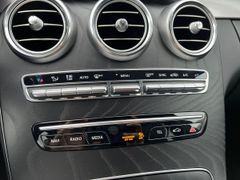 Fahrzeugabbildung Mercedes-Benz C 220d T AMG LINE LED AHK 1.HAND S-HEFT