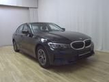 BMW 318dA Advantage LC Prof. HuD Navi LED H-K - BMW 3er Reihe Gebrauchtwagen in Bremen