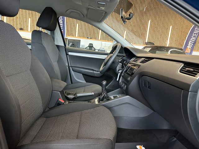 Skoda Octavia Combi Ambition *Klima*Radio*PDC*Isofix*