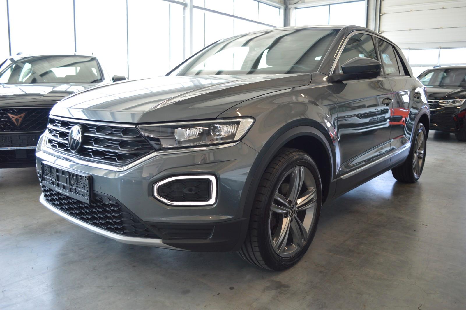 Volkswagen T-Roc 1.5 TSI DSG Sport LED|NAVI|R.KAM|STHZG|18"