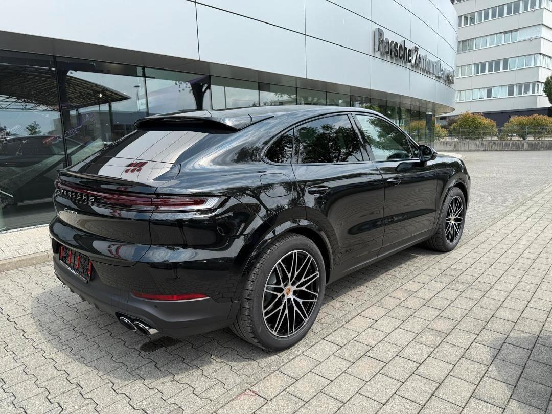 Porsche CAYENNE COUPE 360°1BK/INNO/HUD/BO/PANO/BF-DP/MTX