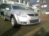 Suzuki SX4 1,6 VVT Automatik/Klimaautom./EFH/Scheckheft - silberne Suzuki SX4