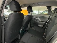 Fahrzeugabbildung Hyundai i30 SW 1.0 T-GDI TREND LED/SHZ/KAMERA/NAVI/SHZ